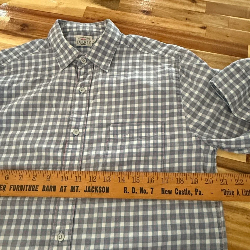 Faherty Button Down Shirt Mens Size M Blue Gingham Excellent Indigo Cotton